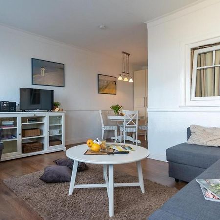 Strandhotel-Heiligenhafen-Wohnung-120-Wellenreiter-Typ-Ii ภายนอก รูปภาพ